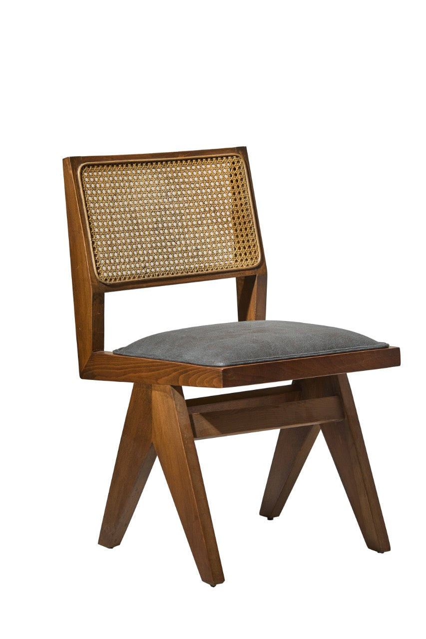 Acea Chair